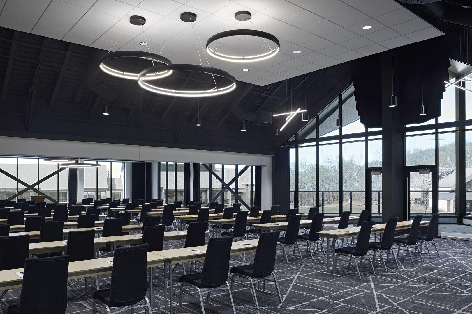 How to choose the perfect room for your event?